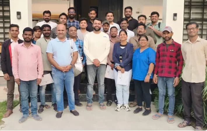 GILM student batch with certificates